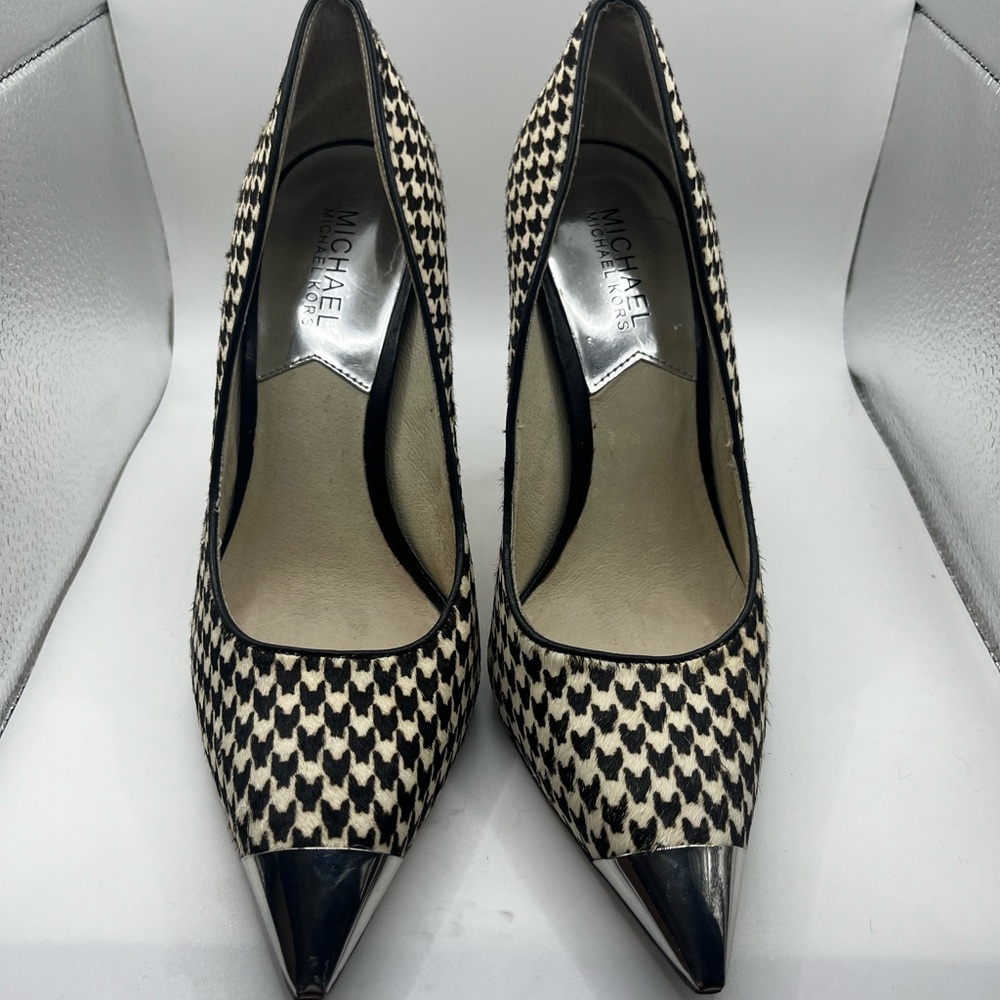 Michael Kors Houndstooth Black and Cream Heels